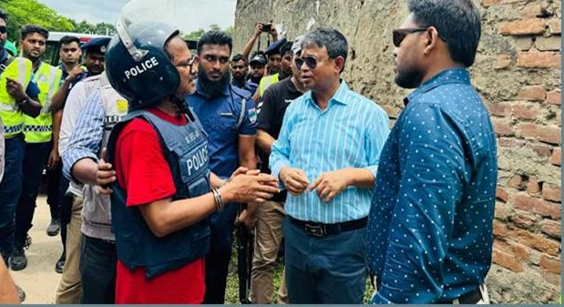 আনার হত্যা: ফয়সাল-মোস্তাফিজ খাগড়াছড়ি থেকে গ্রেপ্তার