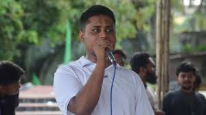 বাচ্চারা জীবন দেয় আর মুরব্বিরা পদ ভাগাভাগি করেন: হাসনাত