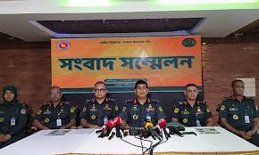 কারাগার থেকে বন্দিরা আমাকেও ফোন দেয়: আইজি প্রিজন