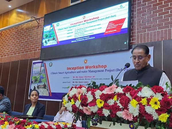 জলবায়ু সহনশীল মৎস্যচাষ প্রযুক্তি উদ্ভাবনে পদক্ষেপ নেয়া হবে : আব্দুর রহমান