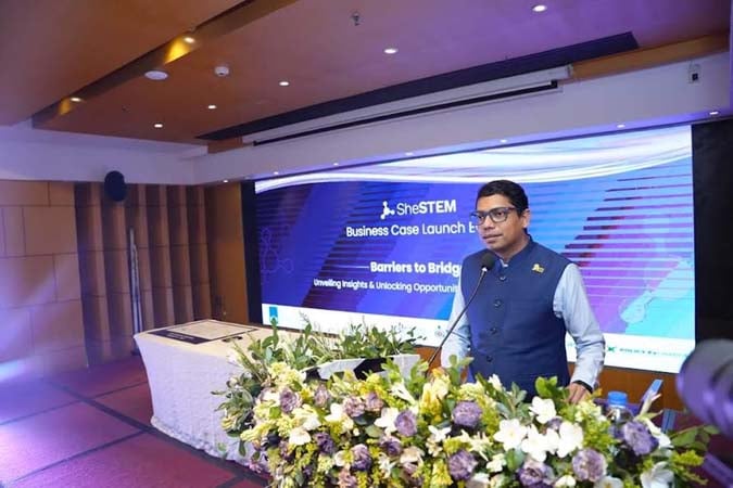 তথ্যপ্রযুক্তি খাতে নারীদের জন্য বিশেষ কোটা চালু করা হবে : পলক
