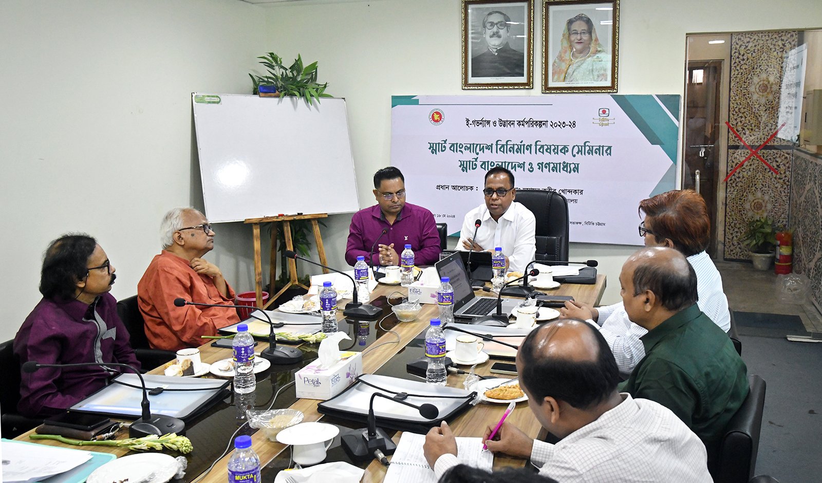 ‘তরুণরাই স্মার্ট বাংলাদেশের অভিযাত্রার সূর্য সারথি’