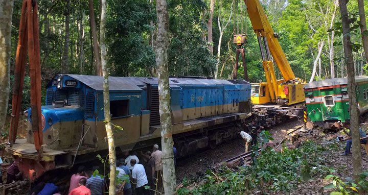 সিলেটের সঙ্গে সারা দেশের রেল যোগাযোগ বন্ধ