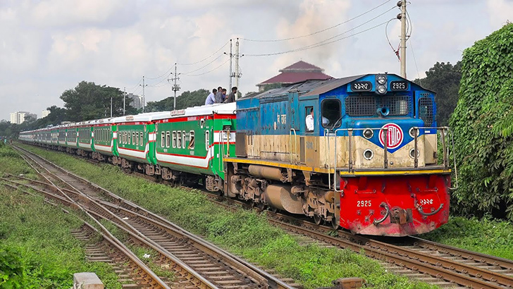 ১৭ এপ্রিল ঢাকায় ফেরার টিকিট পাওয়া যাচ্ছে আজ