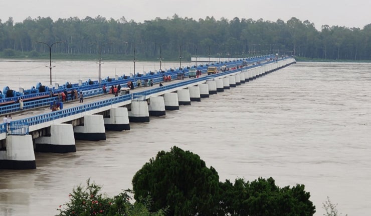 বাড়ছে তিস্তার পানি, আতঙ্কে নদীতীরবর্তী মানুষ