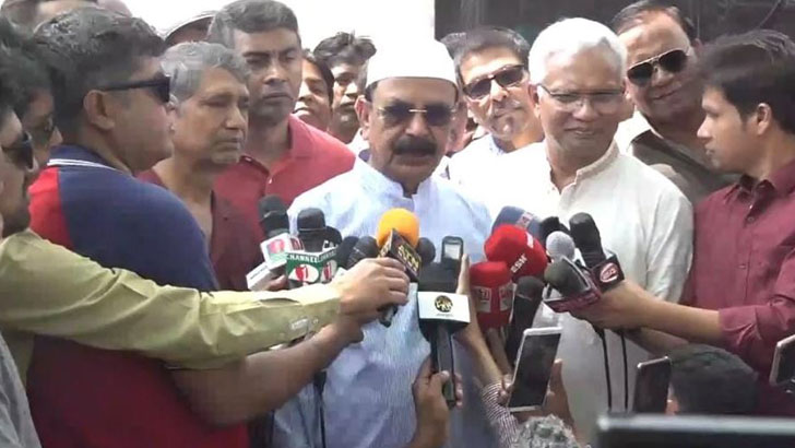 আকাশচুম্বি জিনিসপত্রের দামে মানুষ আজ দিশেহারা : গয়েশ্বর