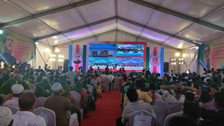 সাড়ে ১৮ হাজার পরিবারকে ঘর হস্তান্তর প্রধানমন্ত্রীর