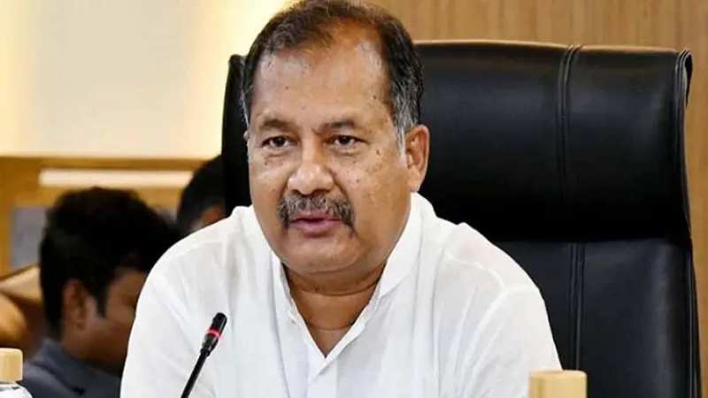 ‘বিগত সরকারের চুরি-পাচারের বোঝা বইছে বর্তমান সরকার’