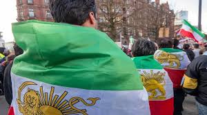 ইরানে সরকারবিরোধী ৩ বিক্ষোভকারীর মৃত্যুদণ্ড কার্যকর