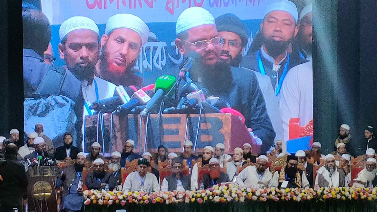'আওয়ামী লীগের প্রতিটি কার্যক্রম ভারতের স্বার্থেক ঘিরে'