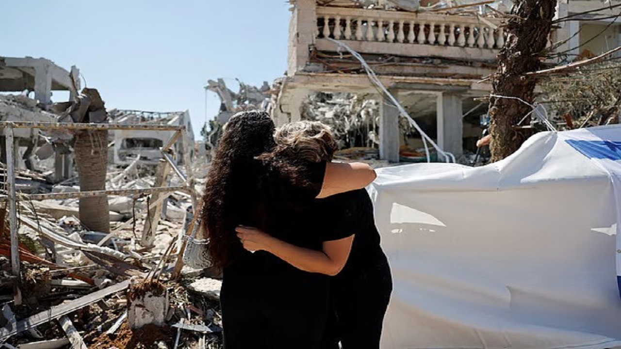 ইরানের হামলায় ইসরাইলে ৪০টি ভবন ধ্বংস