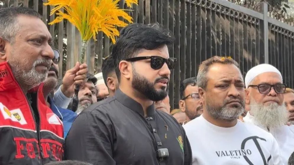 নাসীরুদ্দীন পাটওয়ারী মানসিক বিকারগ্রস্ত, চিকিৎসা প্রয়োজন: ইশরাক