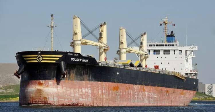 জিম্মি জাহাজটি যাচ্ছে সোমালিয়া উপকূলের দিকে, বাড়ছে উদ্বেগ