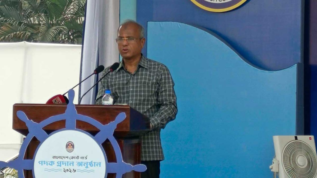 নির্বাচনে পক্ষপাতিত্ব করলে কঠোর শাস্তির হুঁশিয়ারি স্বরাষ্ট্র উপদেষ্টার