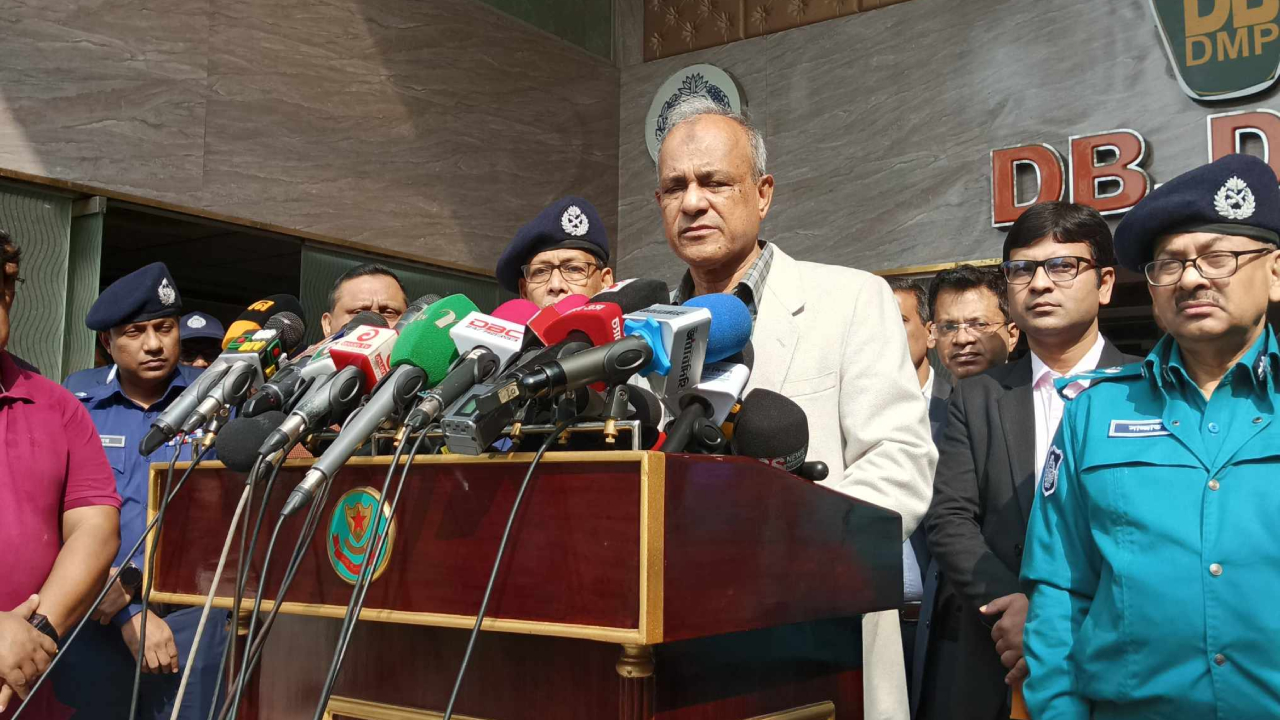 সাদা পোশাকে কাউকে আটক নয়: স্বরাষ্ট্র উপদেষ্টা