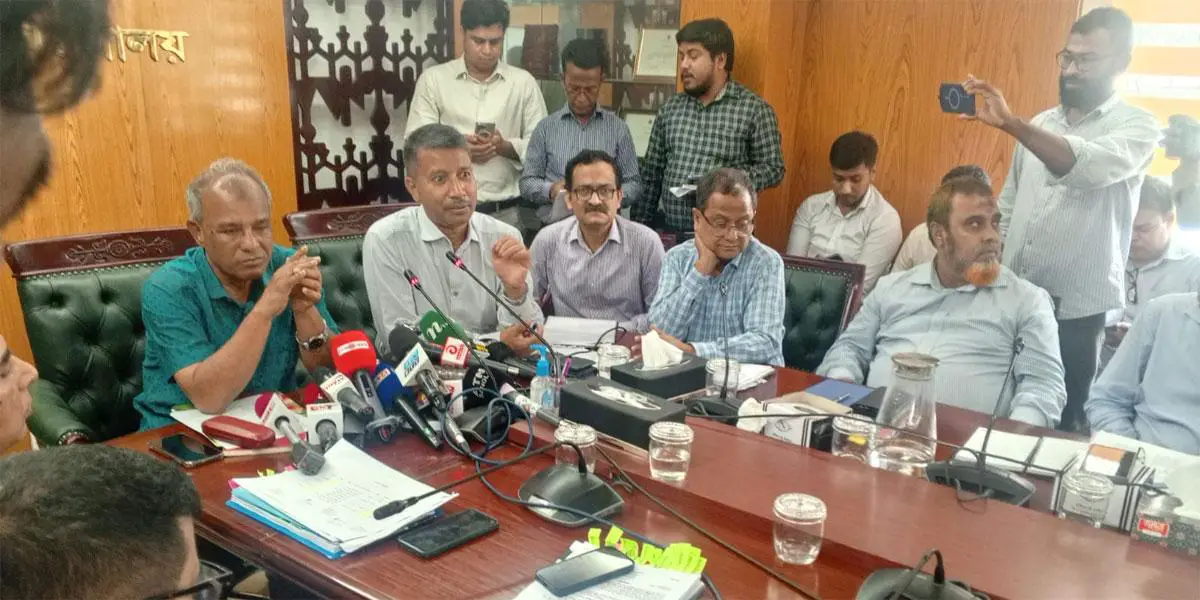গ্যাস সংকটের কারণে সারের দাম বাড়বে না: কৃষি উপদেষ্টা