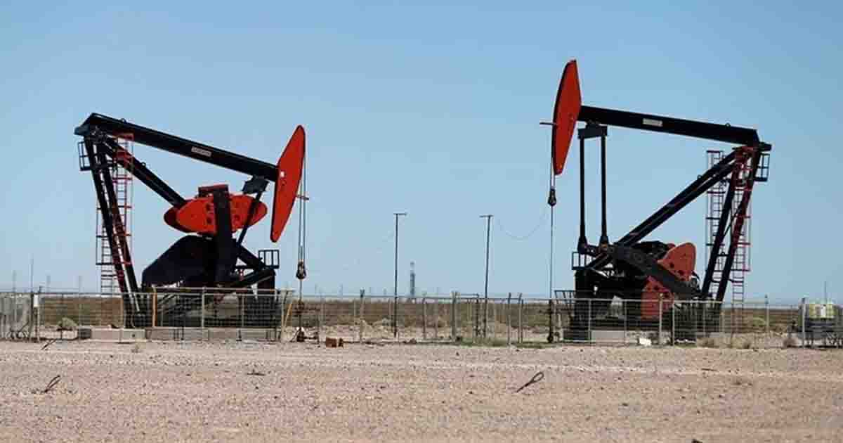 গাজায় যুদ্ধবিরতির আলোচনায় কমেছে জ্বালানি তেলের দাম