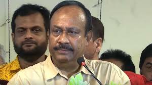 দেশবাসীর কাছে নিঃশর্ত ক্ষমা চাইলেন চুন্নু