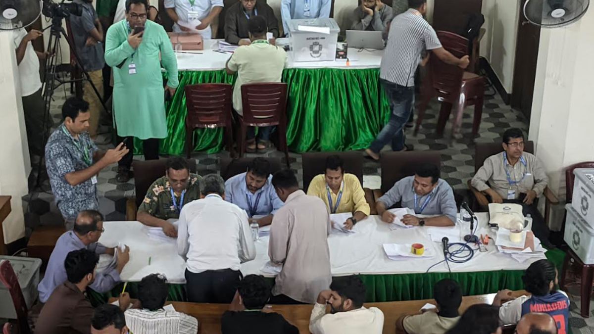 জাকসু নির্বাচন : ১২ হলের ভোট গণনা শেষ
