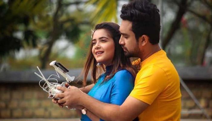 মধুর সম্পর্কে জোভান-তিশা
