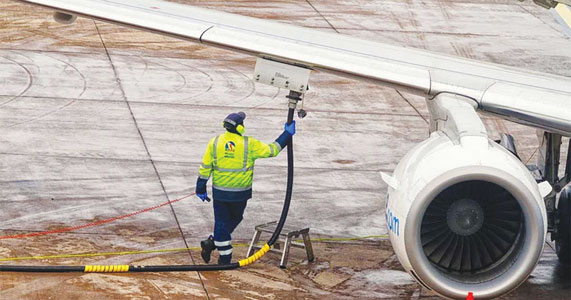 অস্থিরতার মধ্যেই বেড়েছে জেট ফুয়েলের দাম