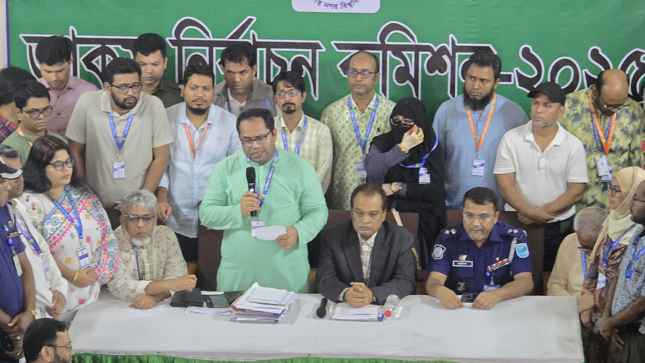 জাকসু নির্বাচন: ফলাফল ঘোষণা শুরু
