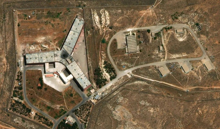 কুখ্যাত সেদনায়া কারাগার ভেঙে বন্দীদের ছেড়ে দিলেন বিদ্রোহীরা