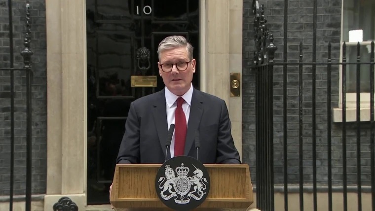 বৃটেনের নতুন প্রধানমন্ত্রী কিয়ার স্টারমার