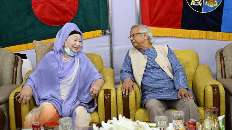 প্রধান উপদেষ্টার সঙ্গে বিএনপি চেয়ারপার্সনের সৌজন্য সাক্ষাৎ