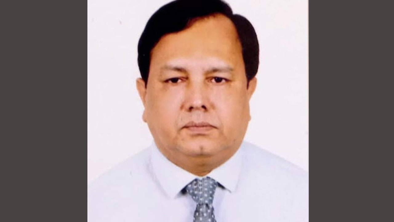 জনপ্রশাসনের নতুন সচিব আনোয়ার হোসেন