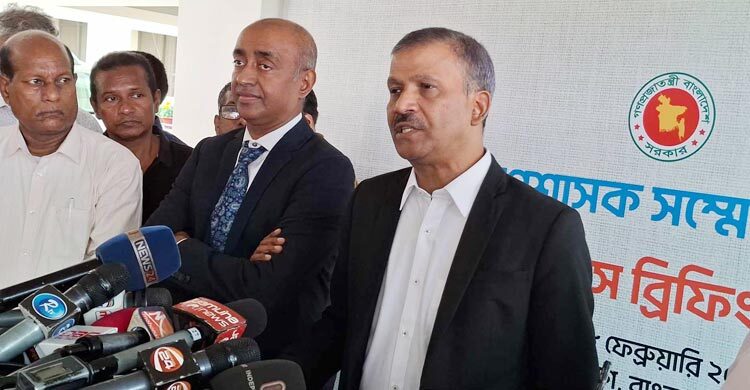 ‘আ. লীগ সরকার নিপীড়নে হাতিয়ার হিসেবে ডিসিদের ব্যবহার করেছে’