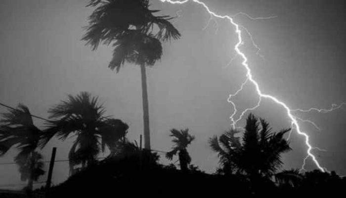 চাঁপাইনবাবগঞ্জে বজ্রপাতে এক কৃষকের মৃত্যু