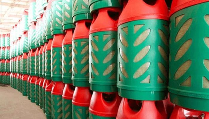 ১২ কেজি সিলিন্ডার গ্যাসের দাম কমল ২৮ টাকা