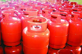 এলপি গ্যাসের দাম কমলো আরও ২৬ টাকা