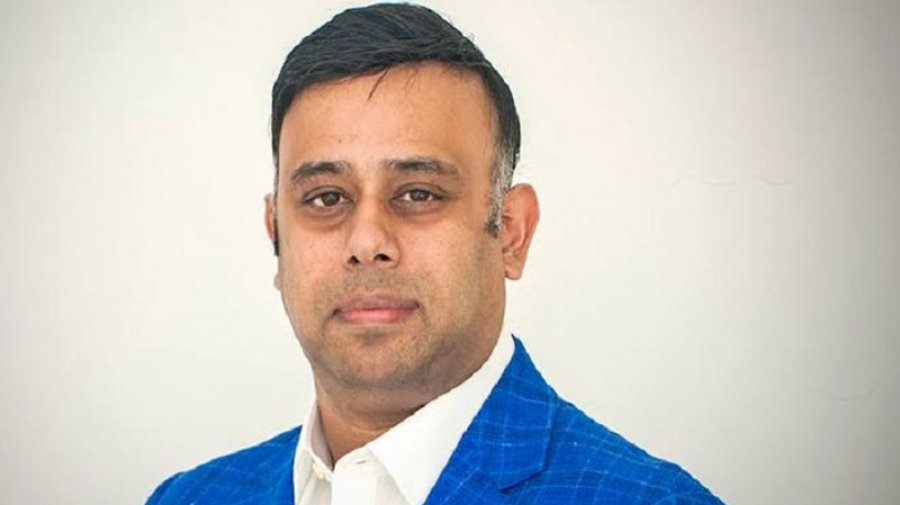 বিএসইসির চেয়ারম্যানের দায়িত্ব নিচ্ছেন না মাসরুর রিয়াজ