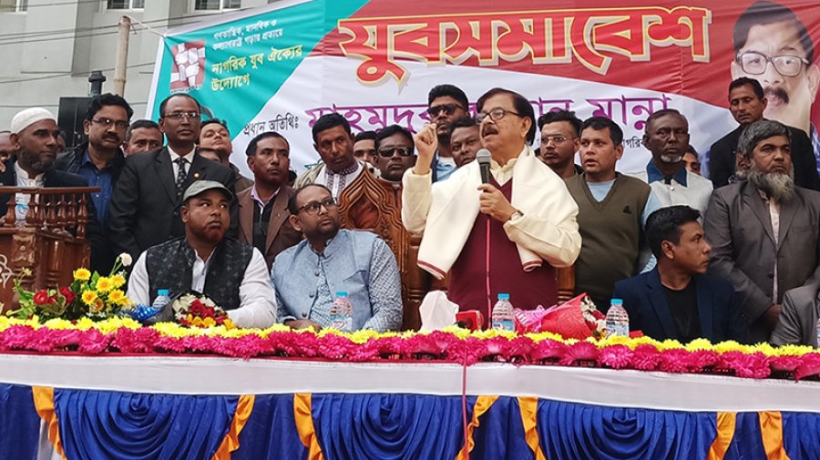 ভোটের জন্যই এত মানুষ জীবন দিয়েছেন : মান্না