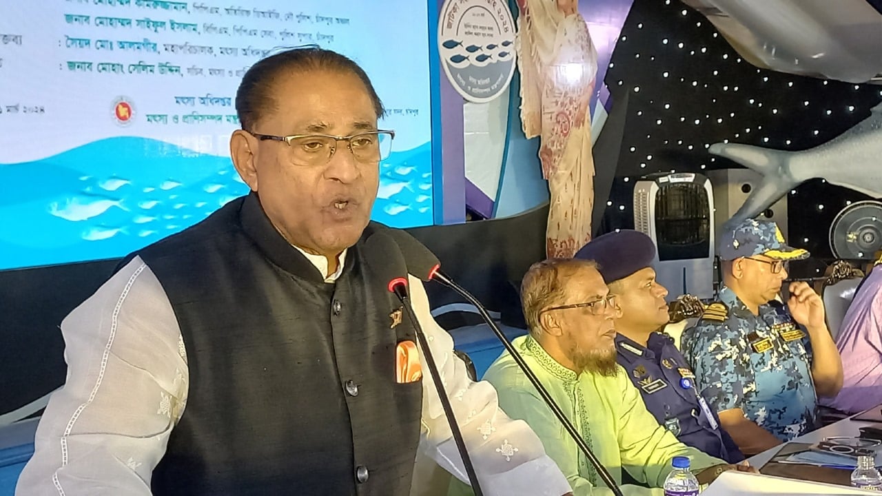 জাটকা সংরক্ষণে কারেন্ট জাল উৎপাদন বন্ধ করা হবে : প্রাণিসম্পদ মন্ত্রী