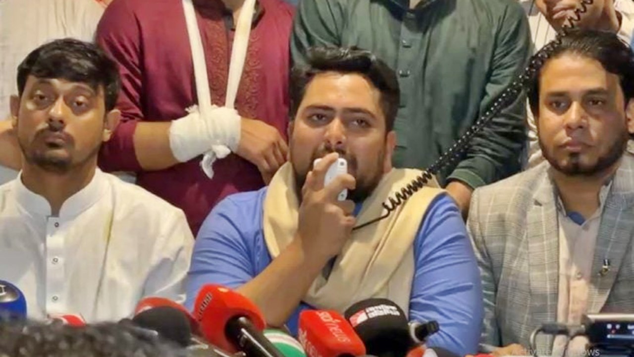 আঘাত এলে এখন থেকে পাল্টা আঘাতের হুঁশিয়ারি নাহিদ ইসলামের