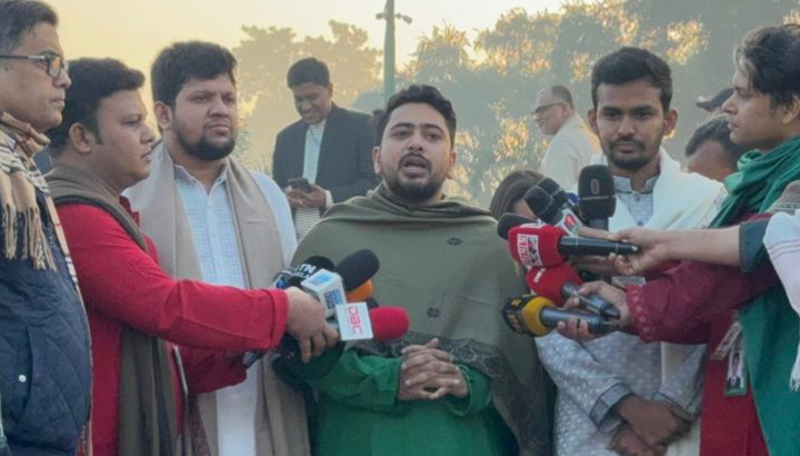 একাত্তরে বিজয় এলেও স্বাধীনতা অরক্ষিত ছিল: উপদেষ্টা নাহিদ