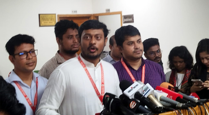 ‘ইসি একটি দলের উর্দি পরা মেরুদণ্ডহীন প্রতিষ্ঠান’