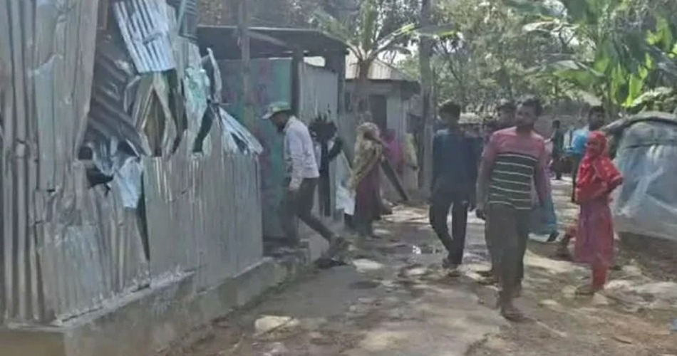 বড়াইগ্রামে জামায়াত-বিএনপি সংঘর্ষ, আহত ১০