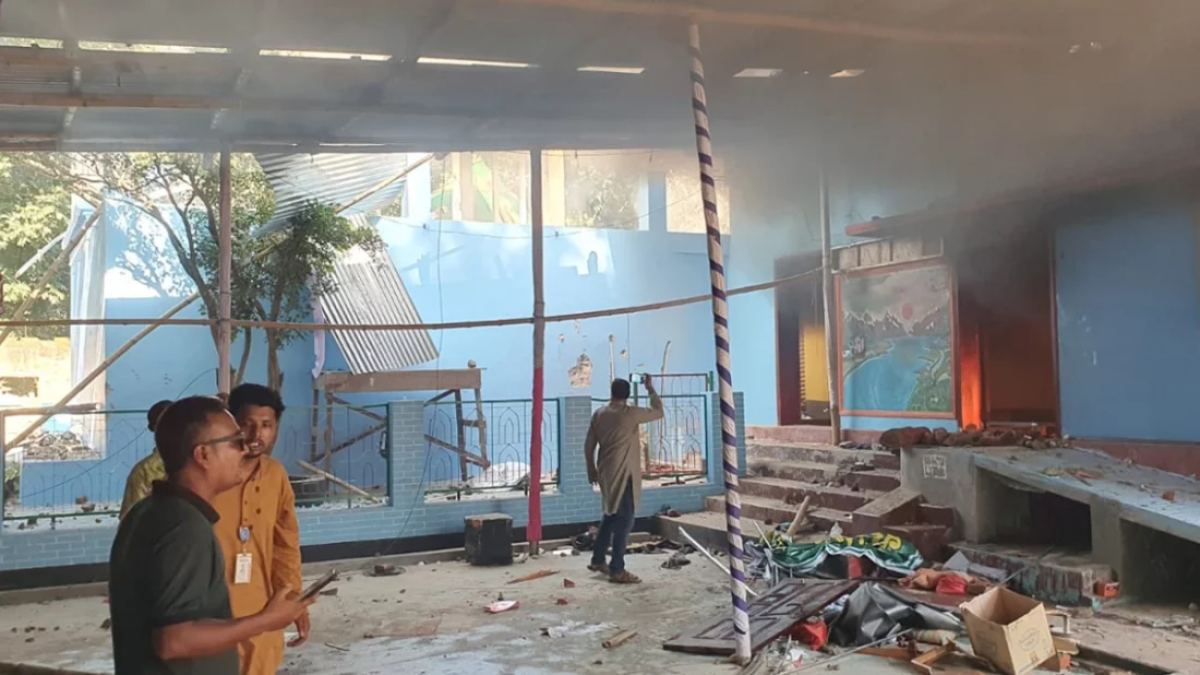 গোয়ালন্দে মাজারে হামলা ও মরদেহ পোড়ানোর ঘটনায় ১৮ জন গ্রেপ্তার