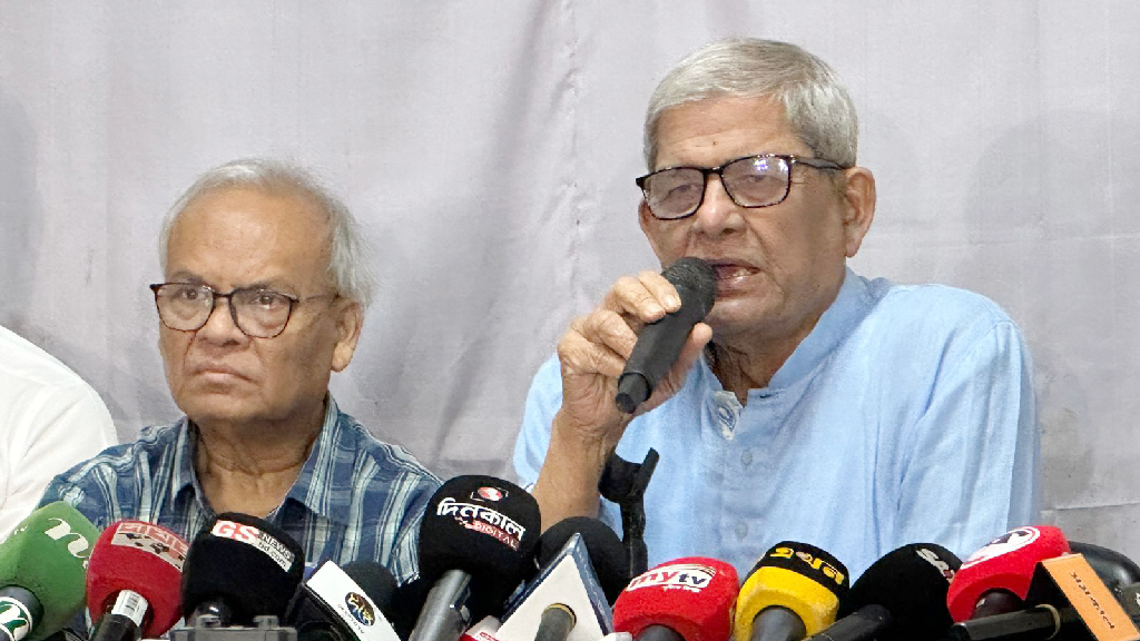 জামায়াতকে রাজনৈতিকভাবে ‘পুরোপুরি নির্মূলে’ কাজ করতে হবে: মির্জা ফখরুল