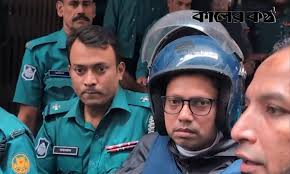 পলকের জন্য হাই কমোড চাইলেন তার আইনজীবী