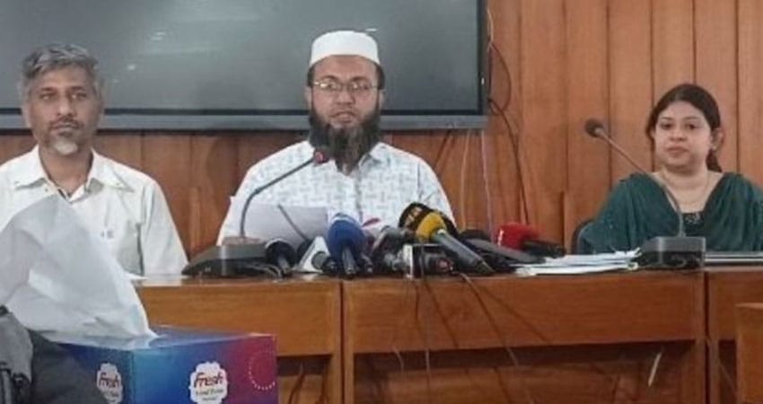 কুয়েট শিক্ষকদের লাঞ্ছিতের ঘটনায় বিচার চেয়ে ৭ দিনের আলটিমেটাম