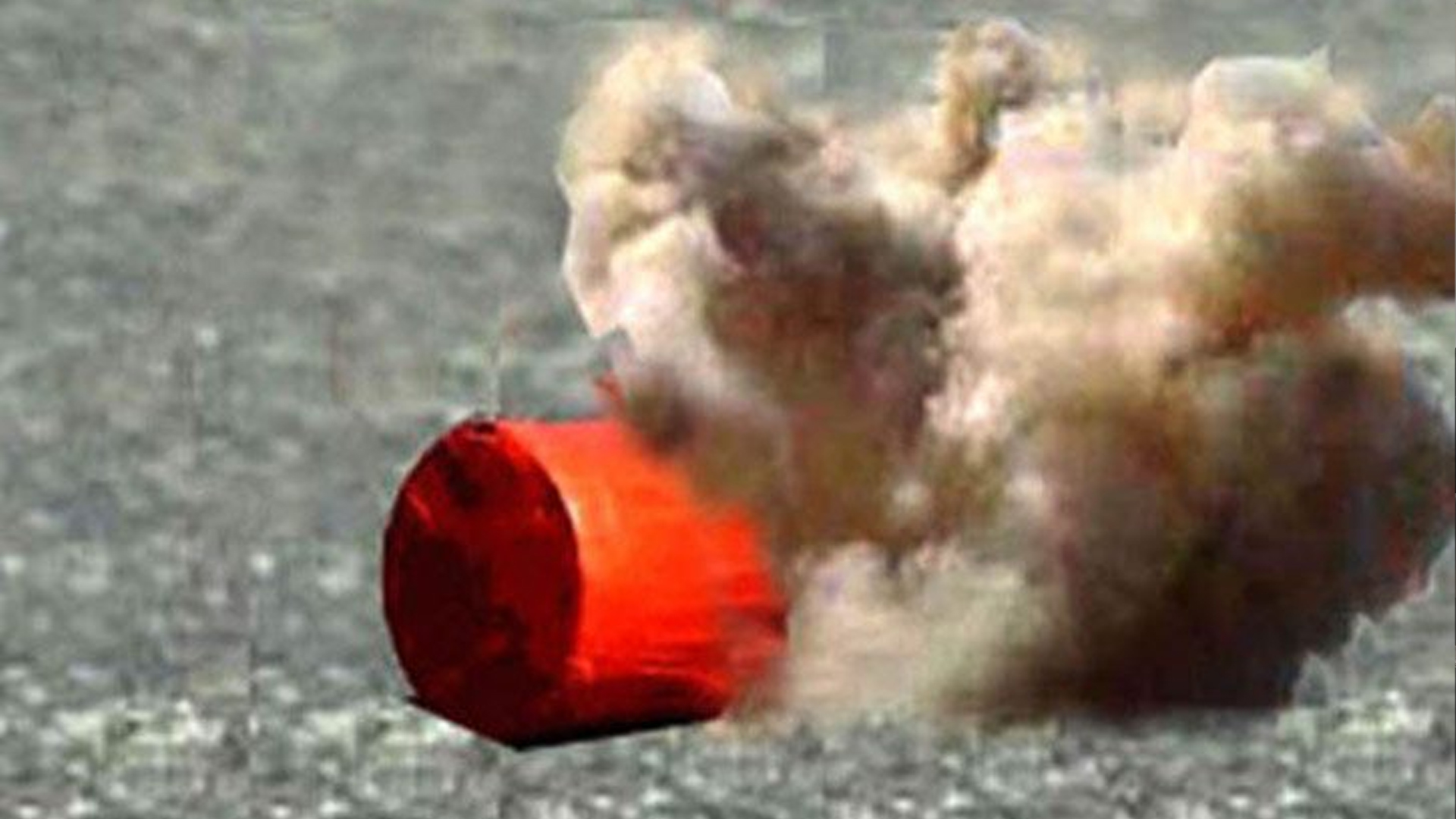 রাজধানীর ৩ স্থানে ককটেল বিস্ফোরণ