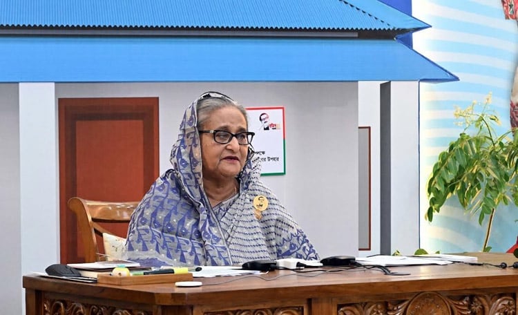 ছাত্রদের মুক্তির নির্দেশ প্রধানমন্ত্রীর