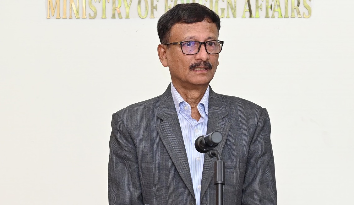 বাংলাদেশ-ভারত সম্পর্ক জনকেন্দ্রিক হোক: পররাষ্ট্র উপদেষ্টা