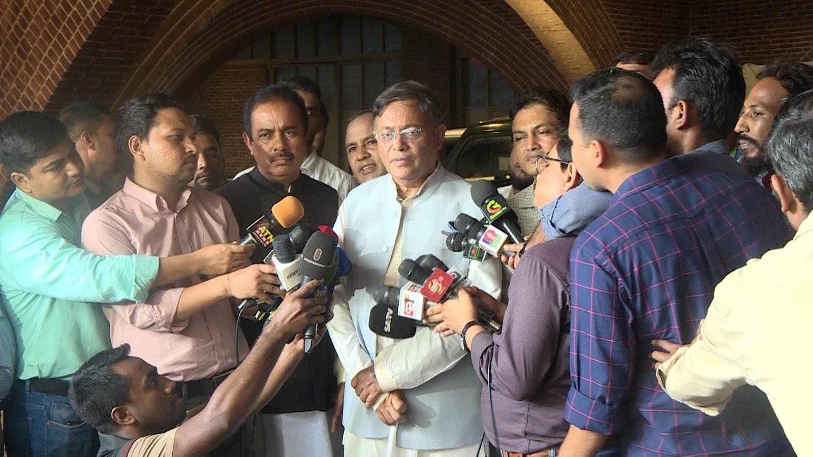 বাজেটে বিদেশ নির্ভরতা অনেক কমিয়ে আনা হয়েছে : পররাষ্ট্রমন্ত্রী