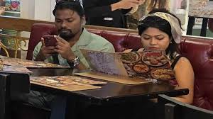 বিদেশে একসঙ্গে সময় কাটাচ্ছেন রাফসান-জেফার